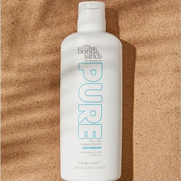 Bondi Sands Light-Medium Foaming Tanning Water - Picture 8 of 13